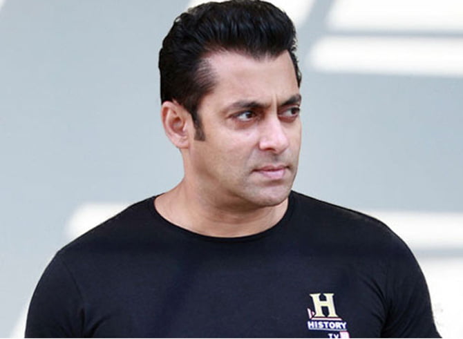 salman khan black t shirt